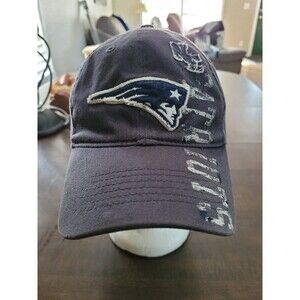 New England Patriots VTG Reebok Old Orchard Beach Fitted L/XL Hat/Cap